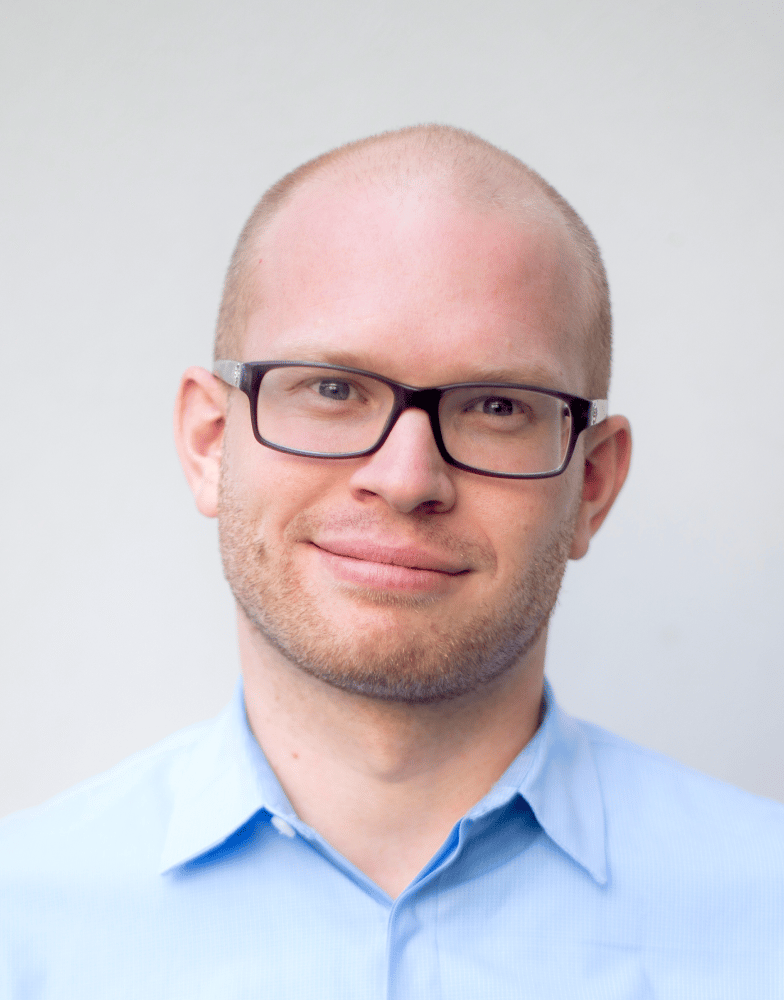 André-Strindby_Contact-Photo