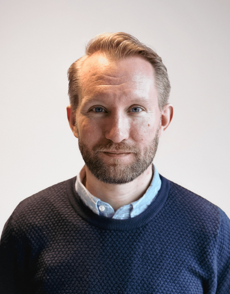 Fredrik-Björndahl_Contact-Photo