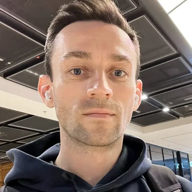 Adam_Pachucki_Finebite