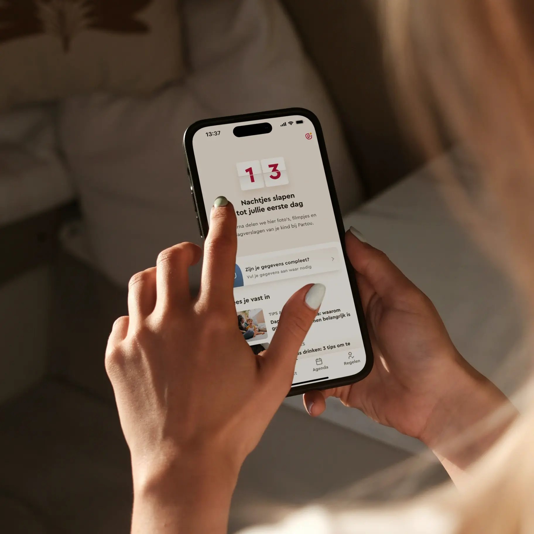 framna_partou_mockup_2_1x1