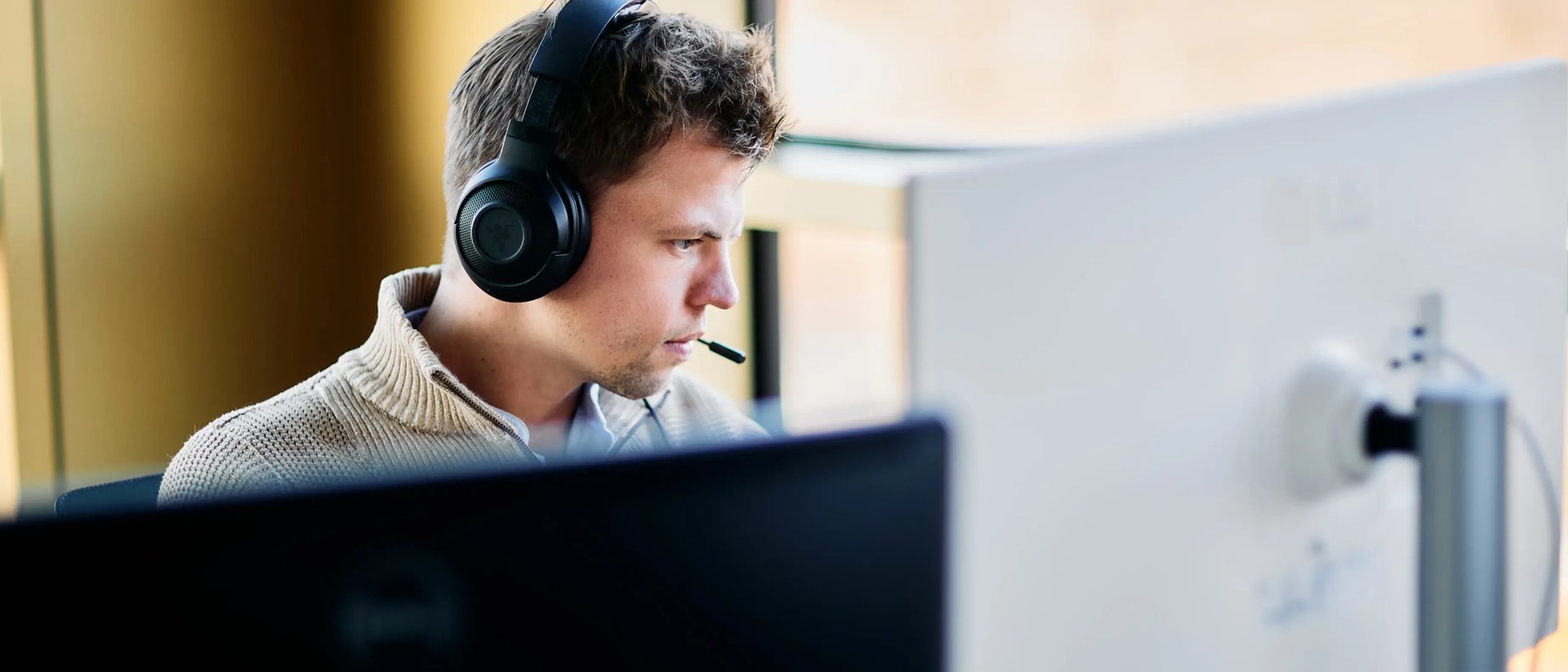 Insights_Blog_AI_Governance_NL_Header_1848x792
