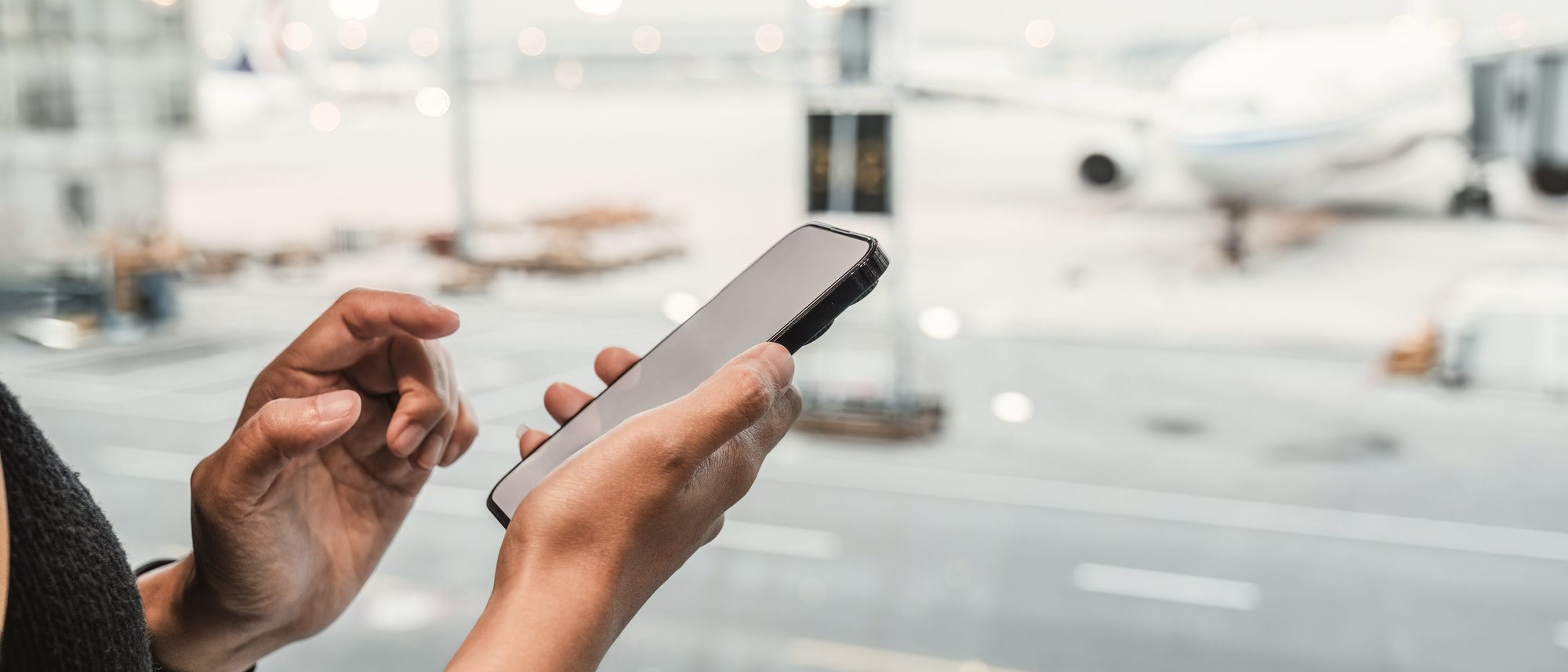 Insights_Blog_Hong_Kong_Airport_Header_1848x792